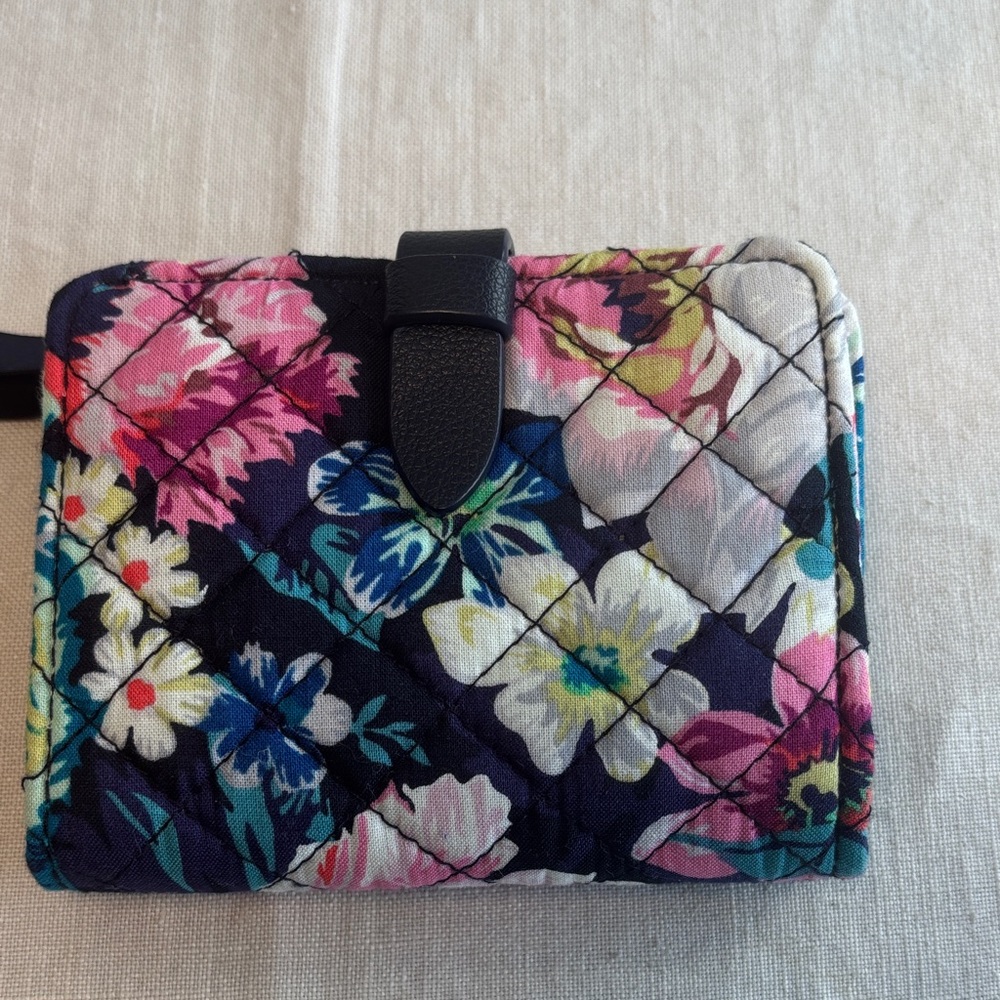 Vera Bradley RFID Small Wallet Garden Grove